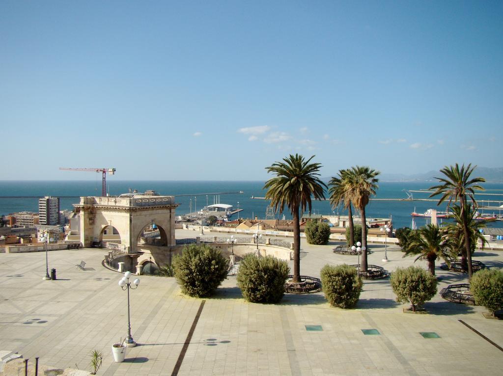 Apartamento Residenze Palazzo Pes Cagliari Exterior foto